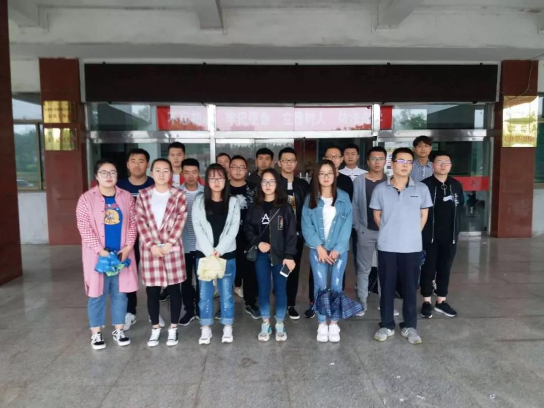 微信图片_20180620092212.jpg